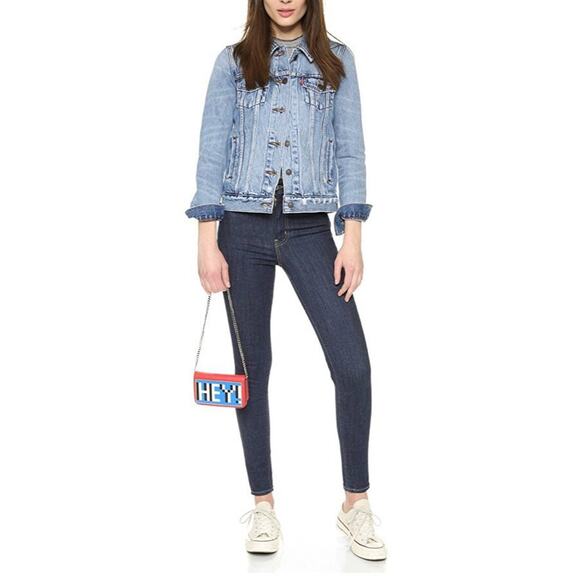 Les Petits Jouers - Picture 2 of 11